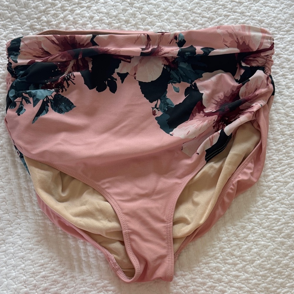 Albion Pink and Cream Bikini Bottom - Picture 2 of 4